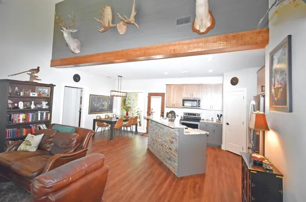 $565,000 | 120 County Road 1787, Yantis, TX 75497