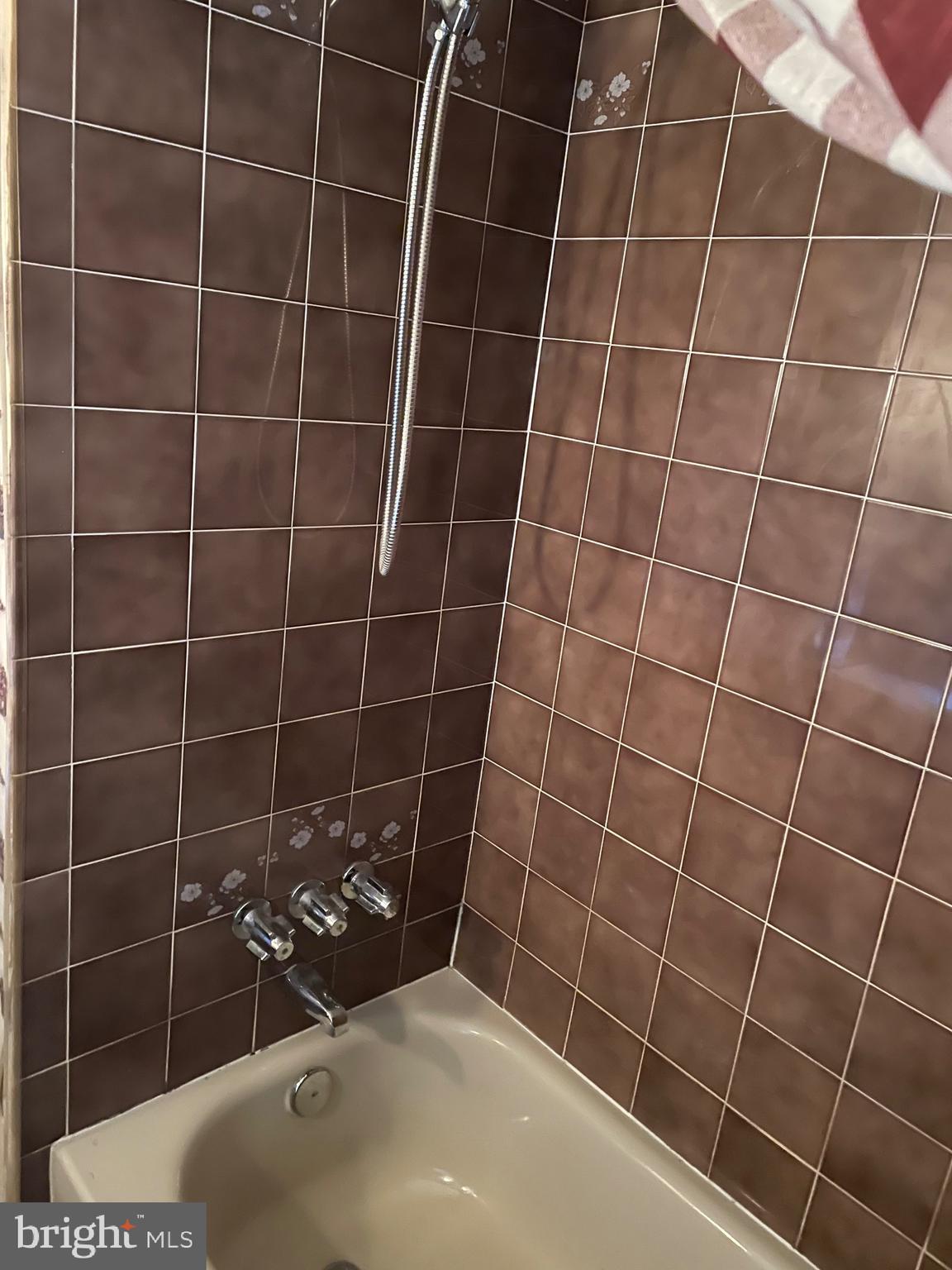 203 8th Street Thorofare, NJ 08086 - Photo 9 of 11 Gallery Image 9