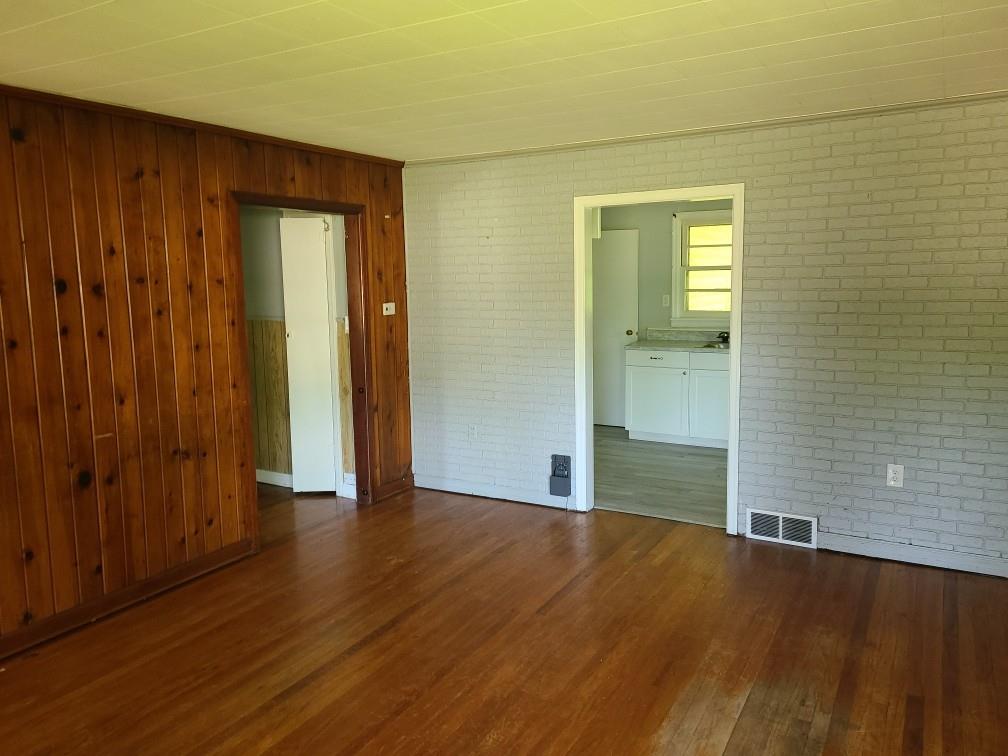 5870 Dutch Hollow Road Aurora, IN 47001 - Photo 5 of 18