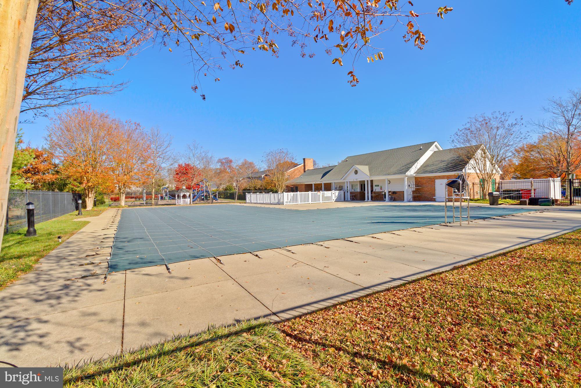 342 Colony Point Place Edgewater, MD 21037 - Photo 34 of 41 Community Pool