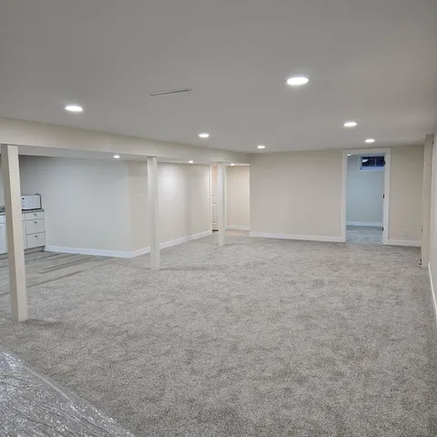 an empty room with an entryway