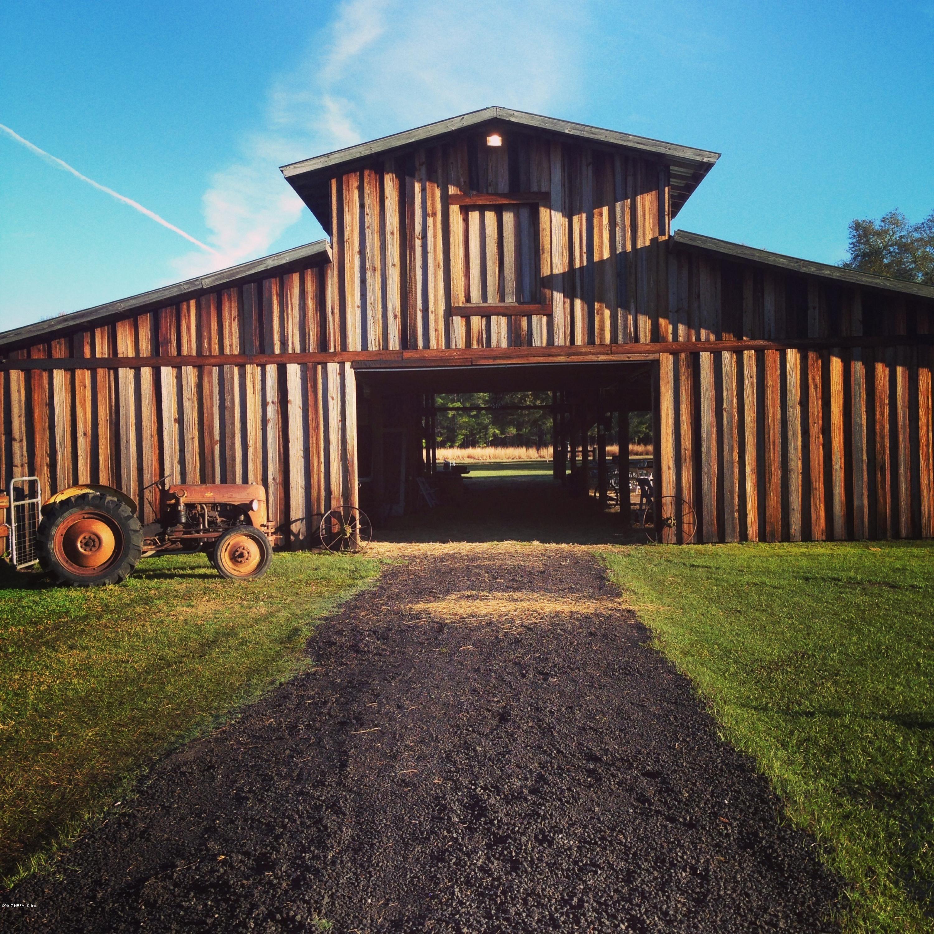 17015 Wells Road Jacksonville, FL 32234 - Photo 4 of 21 barn1