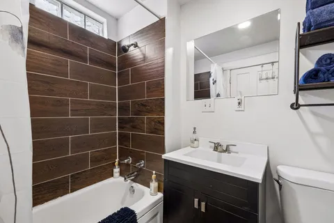 $549,999 | 677 Sherburne Avenue, St. Paul, MN 55104