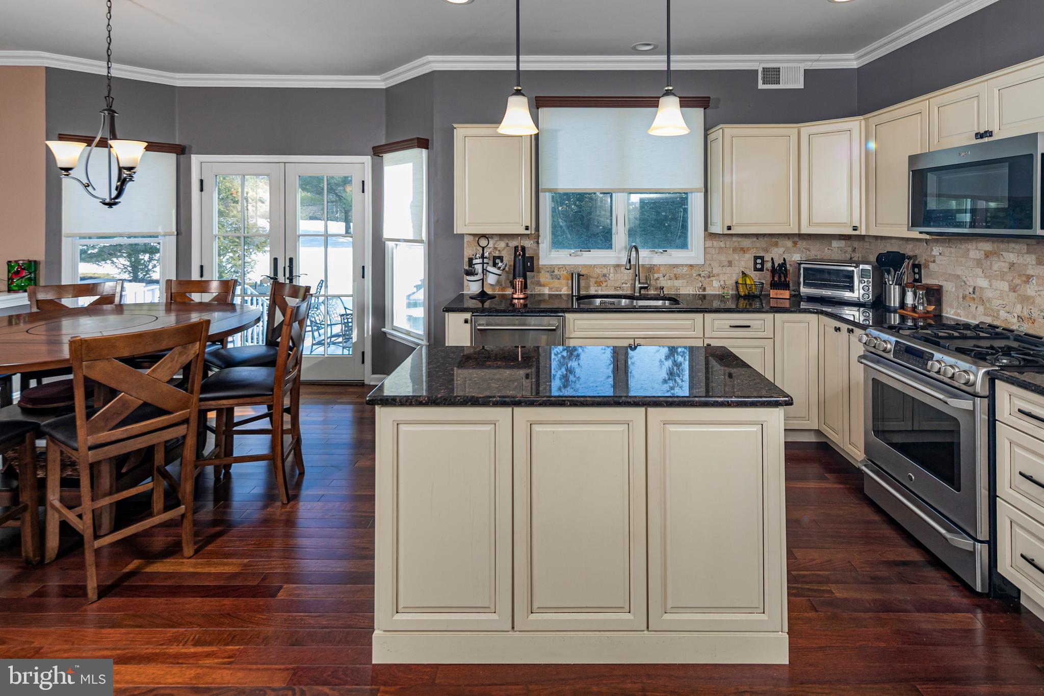1 Interlachen Court Skillman, NJ 08558 - Photo 13 of 32