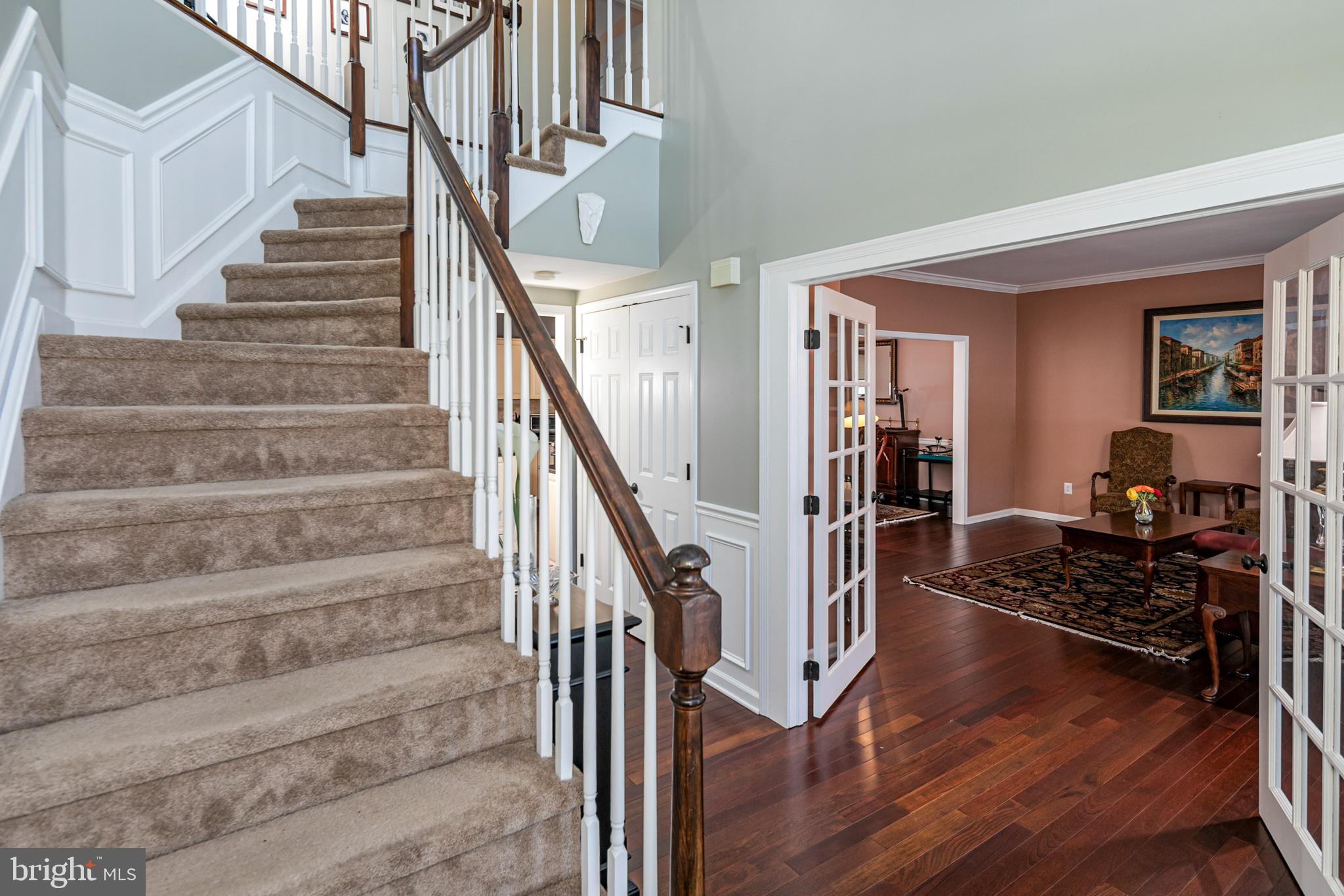 1 Interlachen Court Skillman, NJ 08558 - Photo 5 of 32