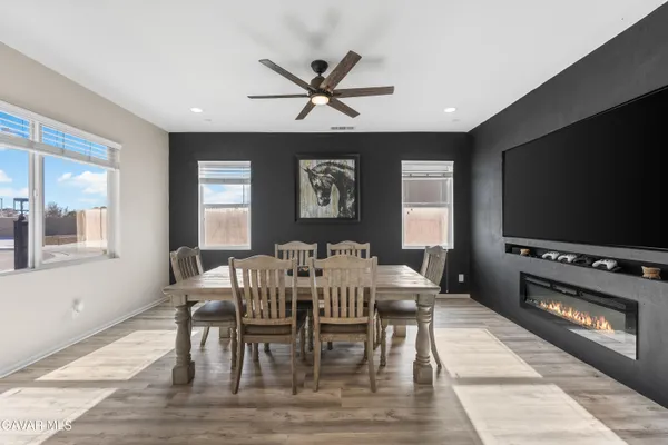 $463,000 | 2517 San Madrid Way, Rosamond, CA 93560