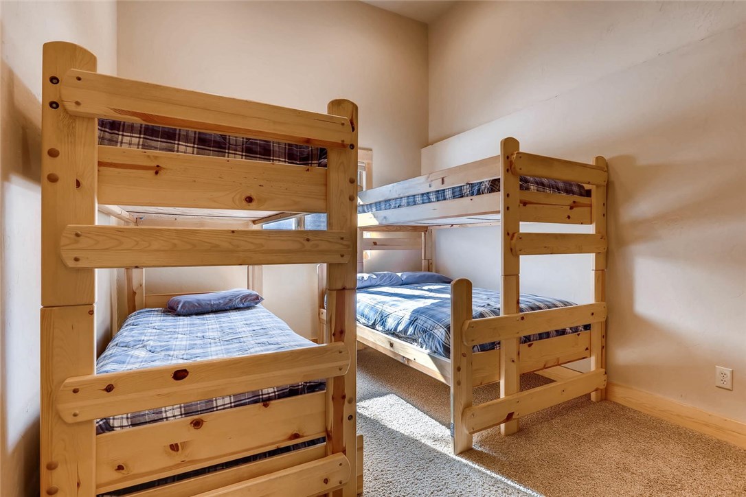 531 Ryan Gulch Road Silverthorne, CO 80498 - Photo 19 of 25 Gallery Image 19