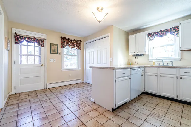 $515,000 | 30 Gendron Street, Nashua, NH 03062