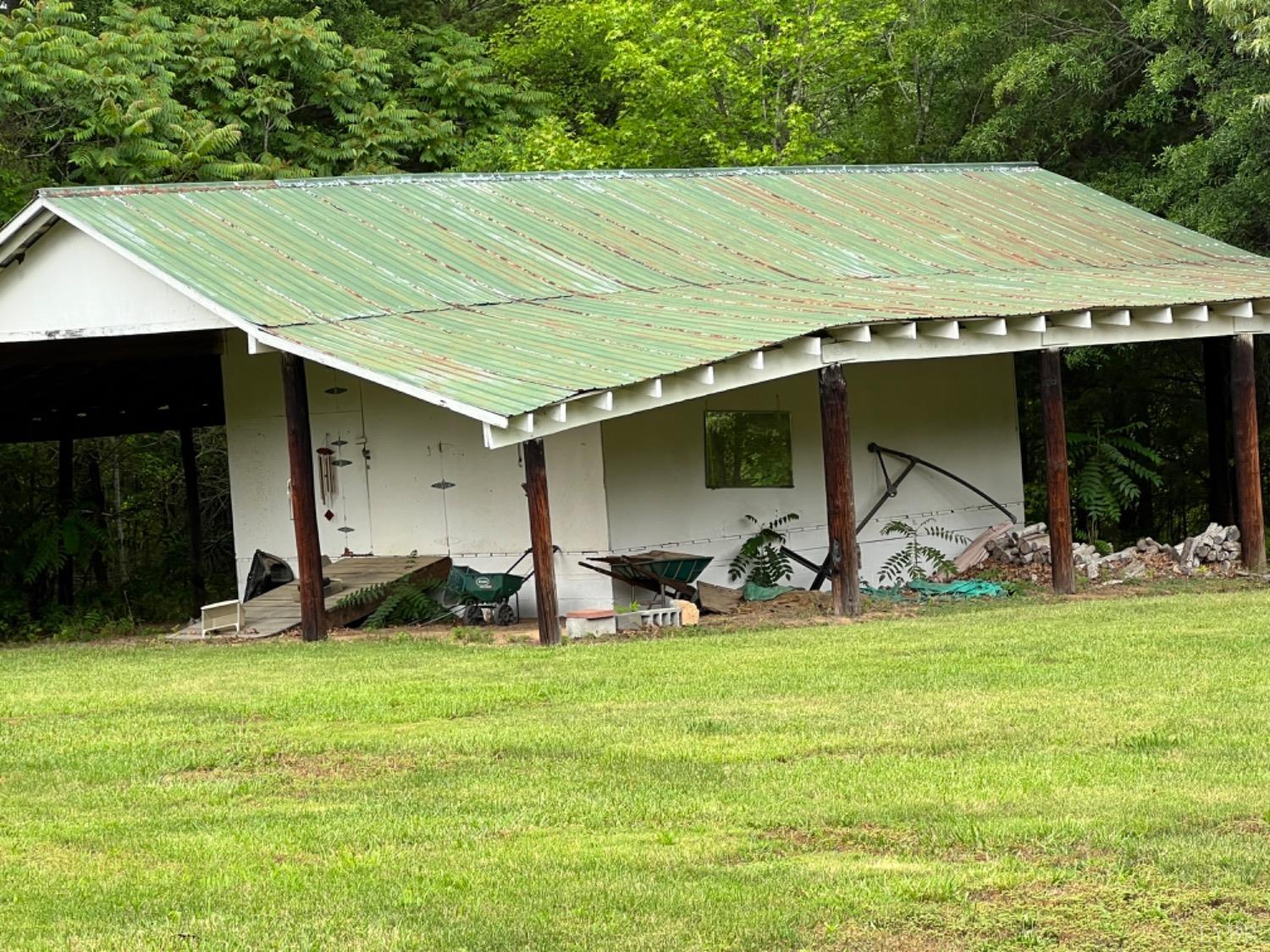 11020 East Gretna Road Gretna, VA 24557 - Photo 27 of 34 Gallery Image 27