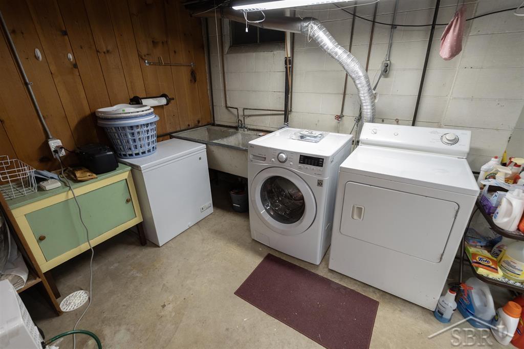 3801 McKeith Road Midland, MI 48642 - Photo 30 of 38 50169141-b2fc4035-bab9-478a-9462-303f1b8904b3.JPG