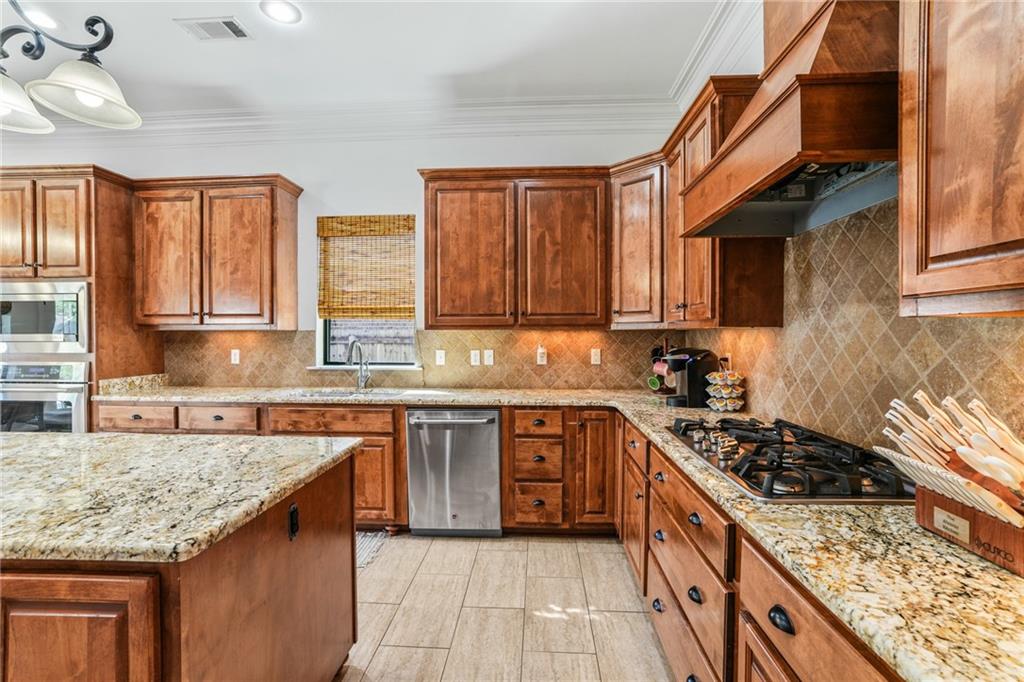 409 Chateau Grimaldi Mandeville, LA 70471 - Photo 11 of 36