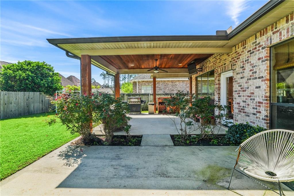 409 Chateau Grimaldi Mandeville, LA 70471 - Photo 34 of 36