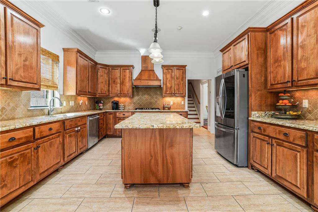 409 Chateau Grimaldi Mandeville, LA 70471 - Photo 10 of 36