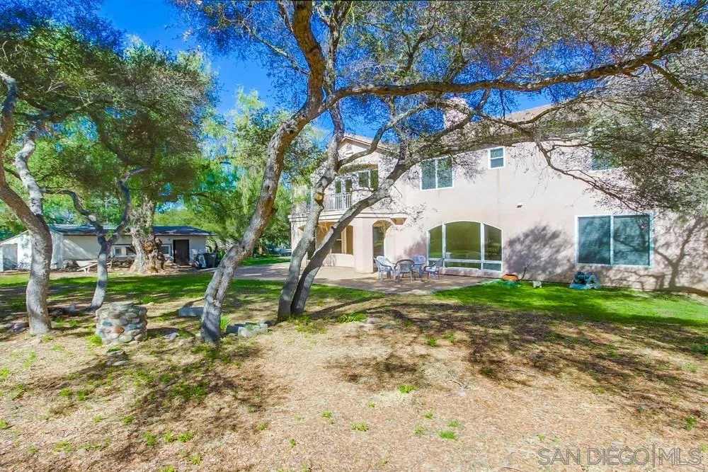 11674 Creek Road Poway, CA 92064 - Photo 54 of 70 a view of a yard in front of house