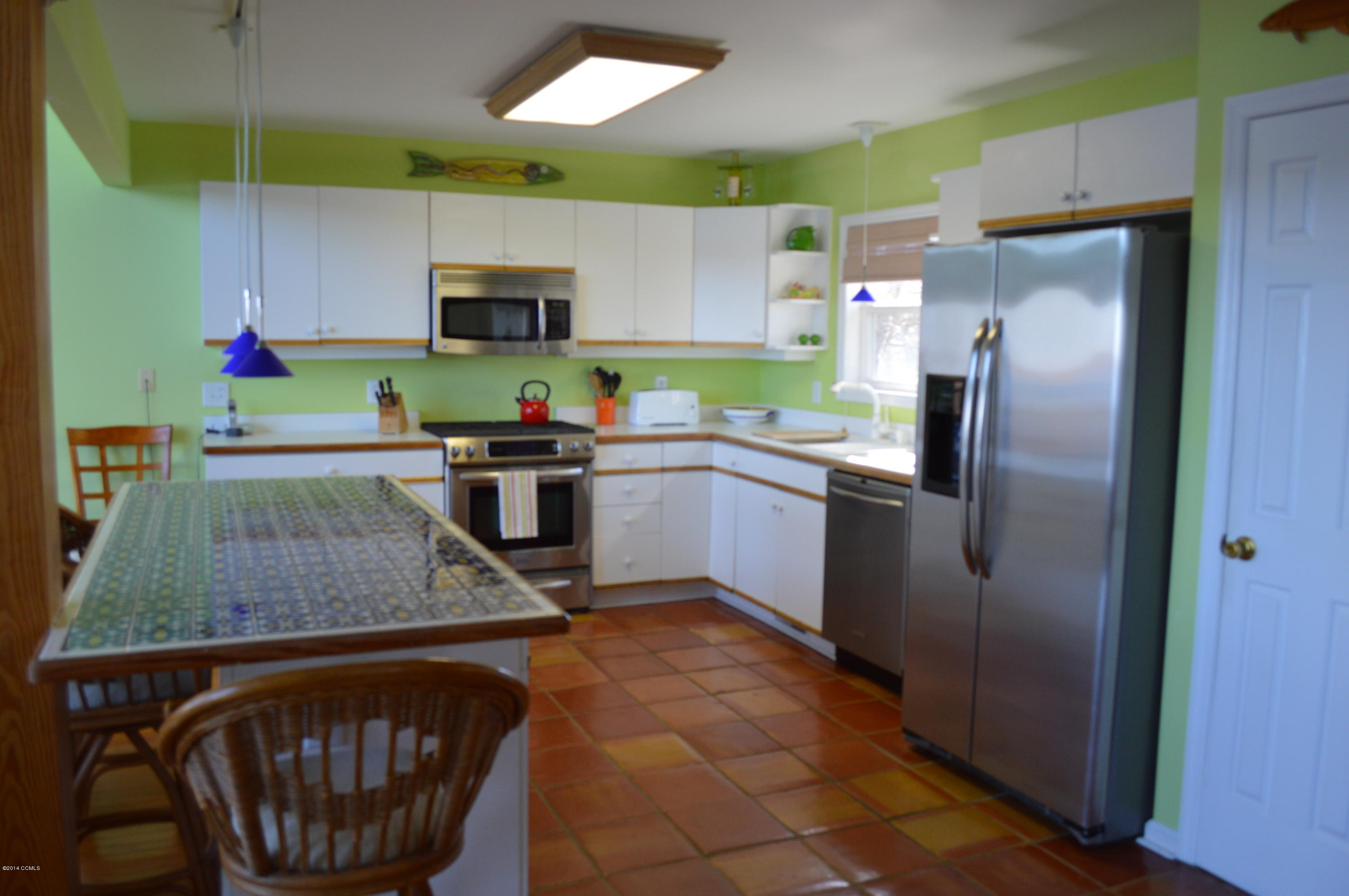 130 Corbett Road Swansboro, NC 28584 - Photo 13 of 30 KITCHEN WITH RIVER VIEWS