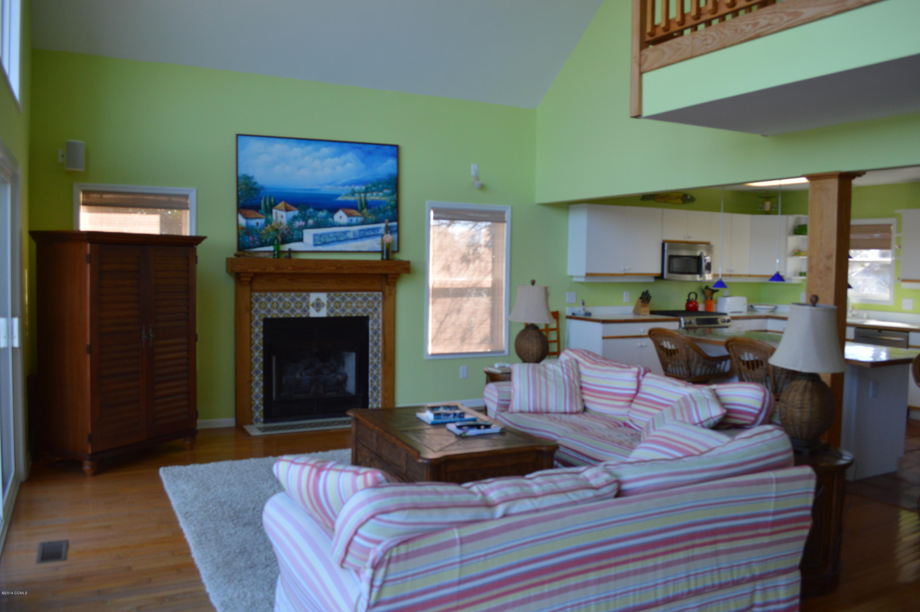 130 Corbett Road Swansboro, NC 28584 - Photo 8 of 30 GREAT ROOM