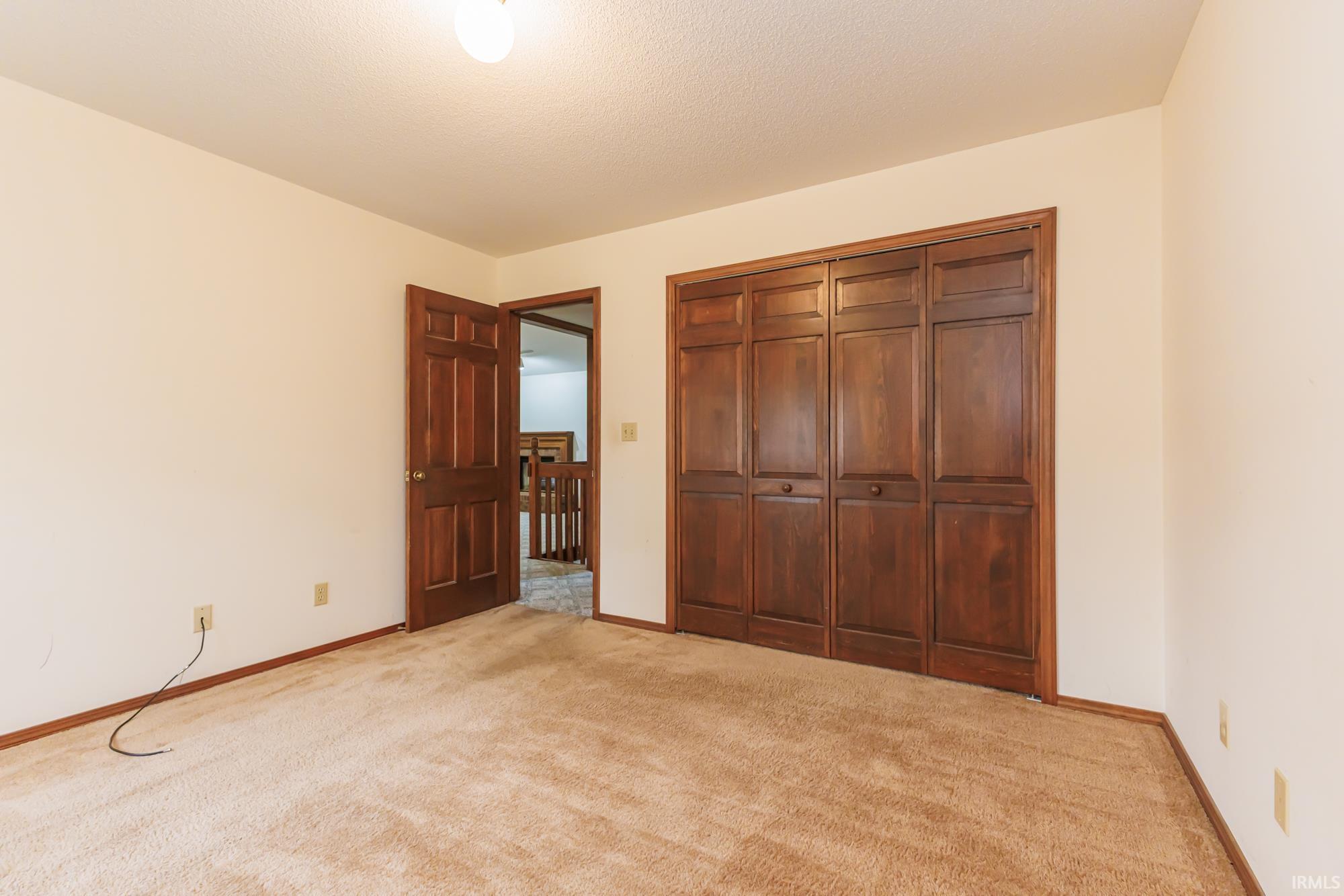 1704 North Thorn Tree Road Muncie, IN 47304 - Photo 8 of 36 Gallery Image 8
