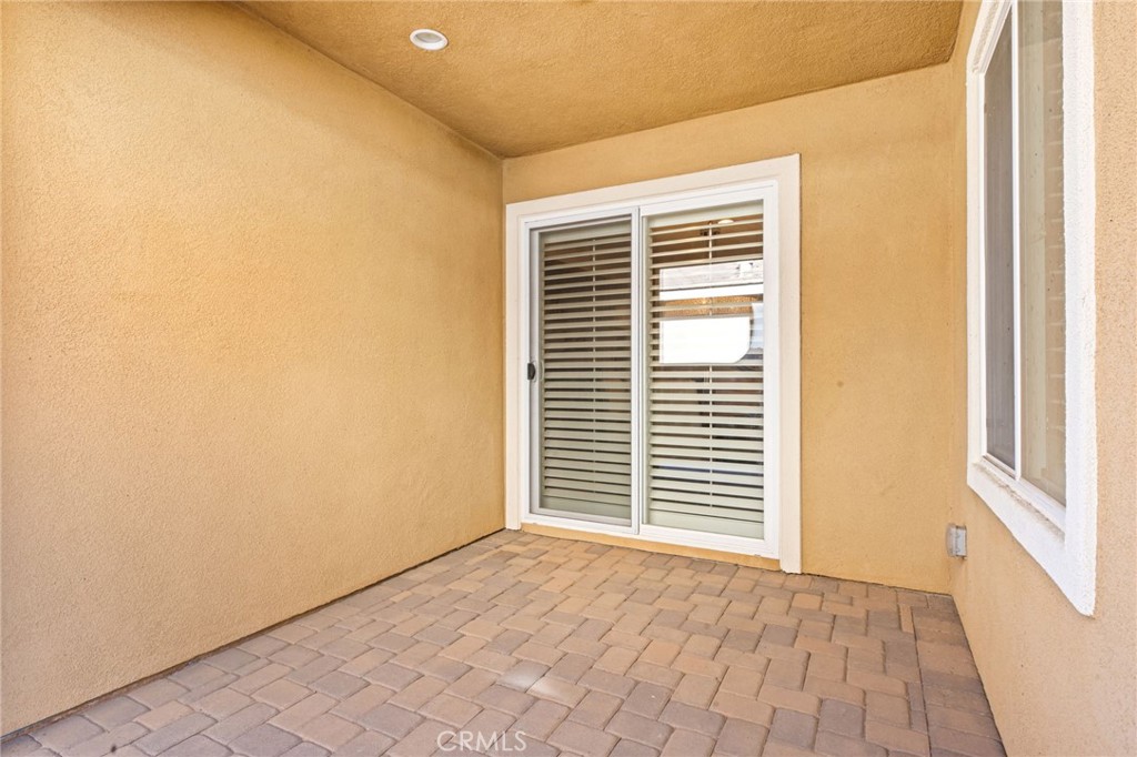 28386 Fox Ridge Cove Menifee, CA 92585 - Photo 41 of 48 a view of empty room with windows