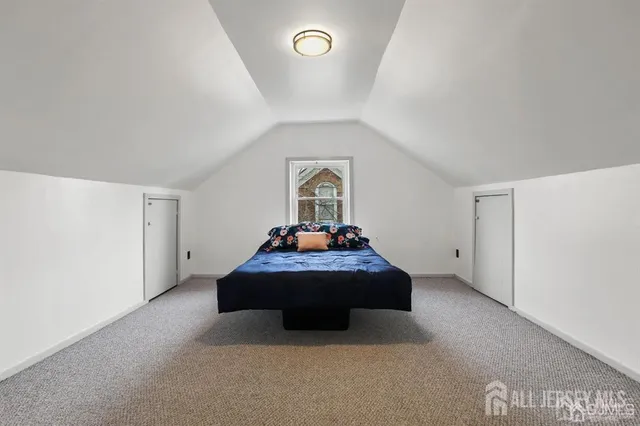 $2,400 | 416 B Main Street, Sayreville, NJ 08872