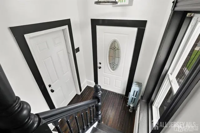 $2,400 | 416 B Main Street, Sayreville, NJ 08872