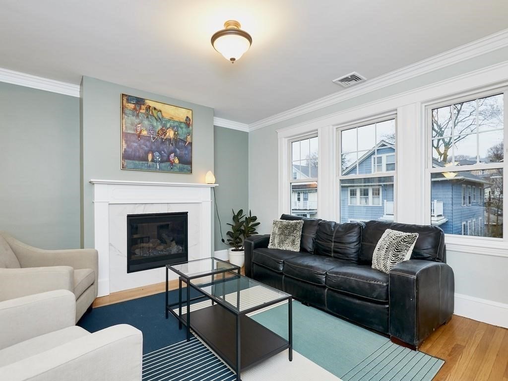 35 Roseway Street, Unit 2 Boston, MA 02130 - Photo 7 of 11