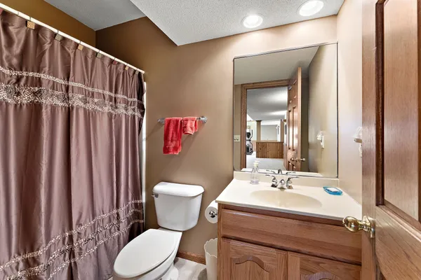 $625,000 | 1016 Willow River Road North, Hudson, WI 54016