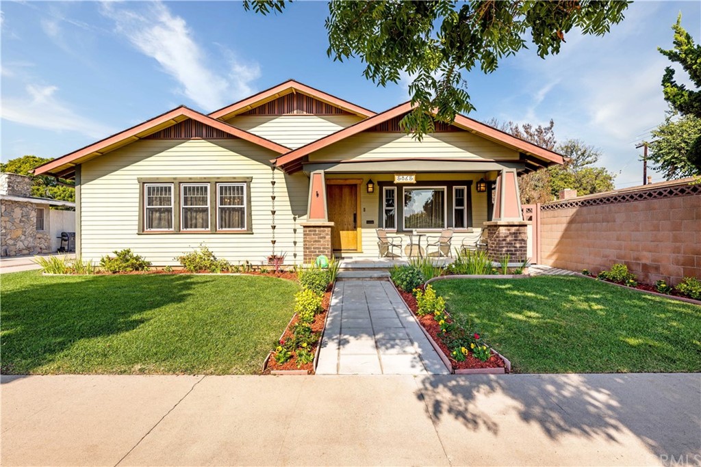 5865 East Monlaco Road Long Beach, CA 90808 - Photo 1 of 1 Gallery Image 1