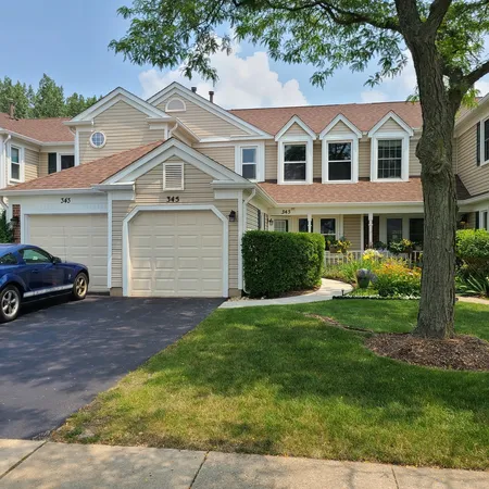 $2,500 | 345 University Lane, Unit 345, Elk Grove Village, IL 60007