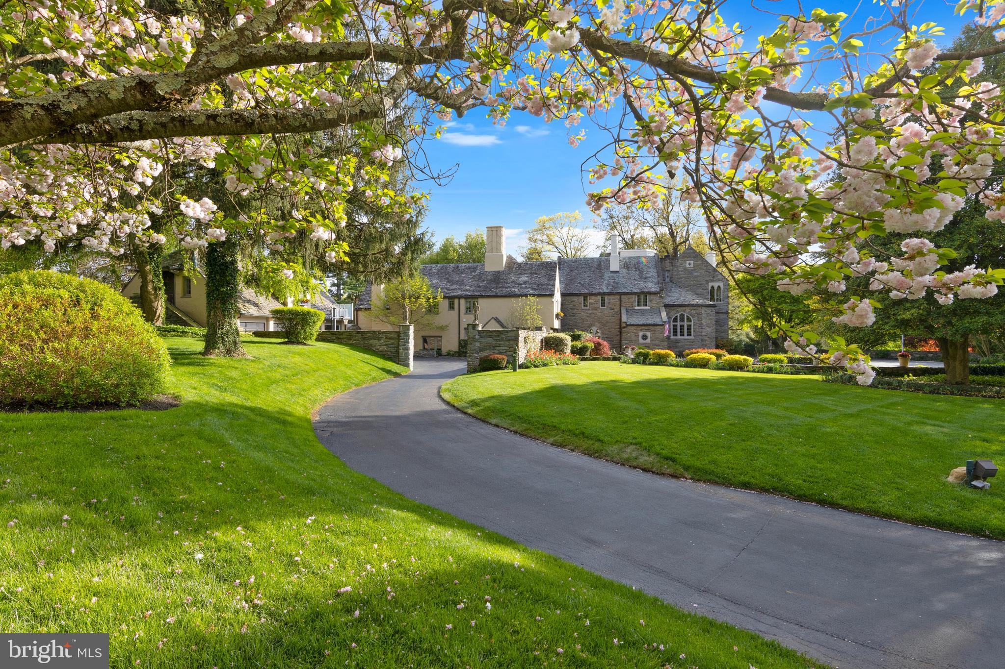 209 Tower Road Villanova, PA 19085 - Photo 10 of 110 2.5 acre meticulously maintained grounds
