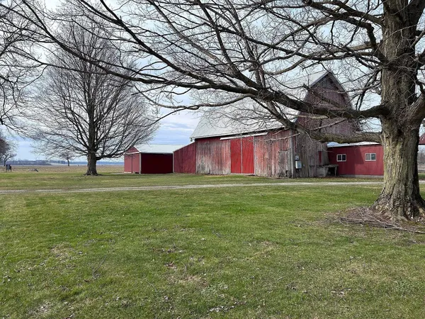 $275,000 | 64720 Needham Road, Burr Oak, MI 49030