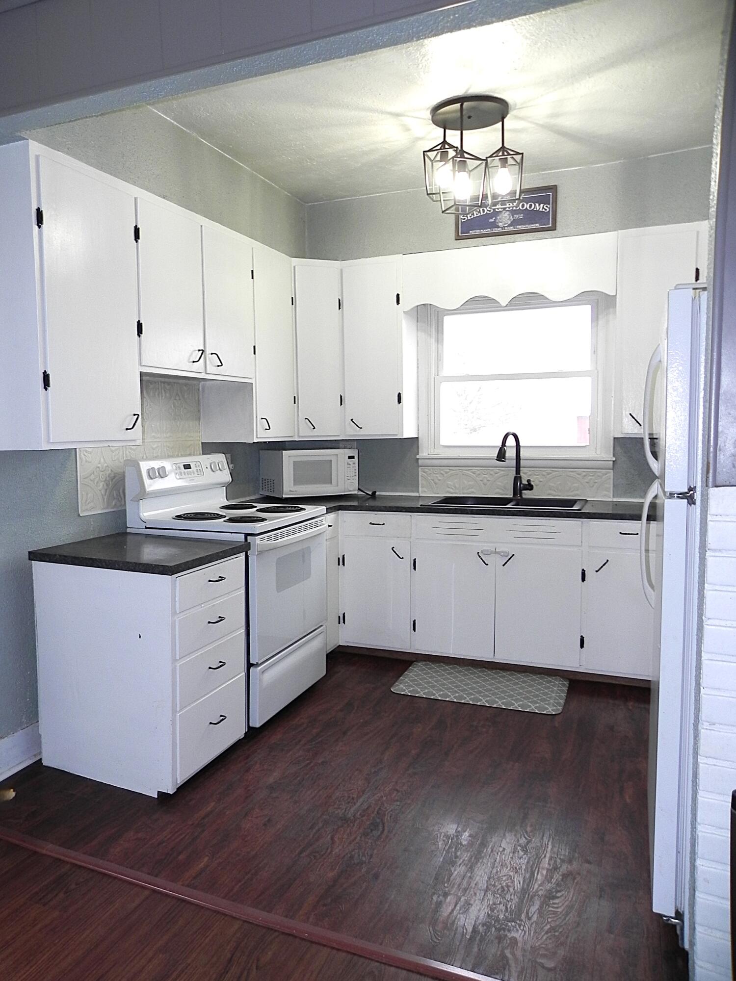 64720 Needham Road Burr Oak, MI 49030 - Photo 7 of 30 DSCN2615