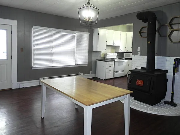 $275,000 | 64720 Needham Road, Burr Oak, MI 49030