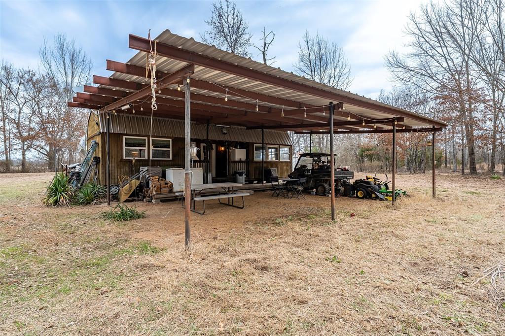 139 Northwest County Road, Unit 1061 Talco, TX 75487 - Photo 36 of 39 a view of a patio