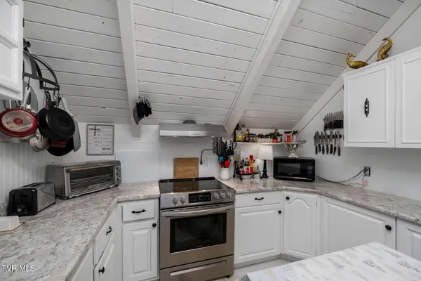 $289,900 | 101 Taylortown Road, Johnson City, TN 37601