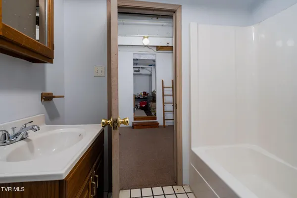 $289,900 | 101 Taylortown Road, Johnson City, TN 37601