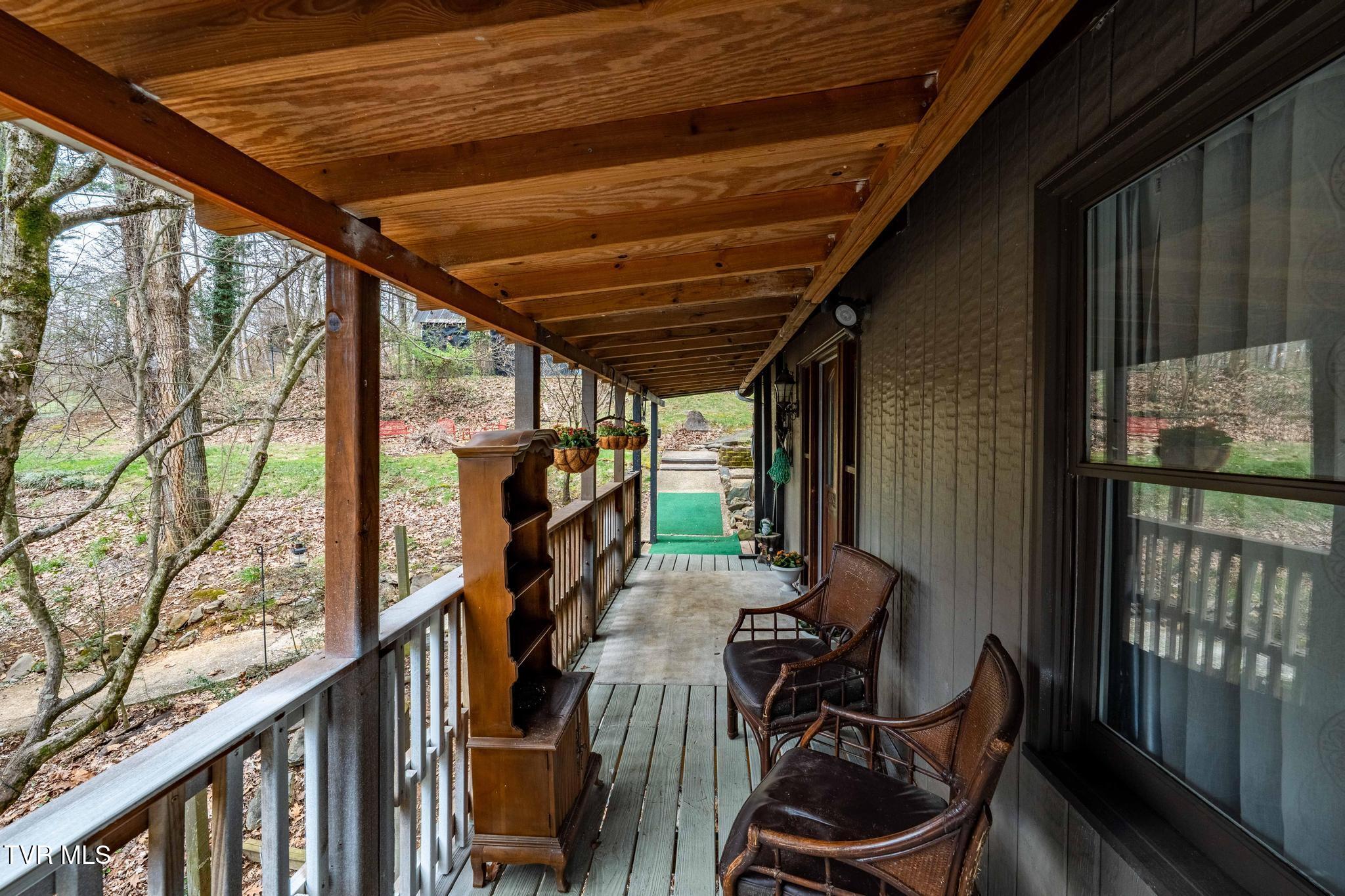 101 Taylortown Road Johnson City, TN 37601 - Photo 40 of 60 101 Taylortown Road (19 of 69)