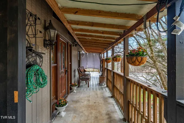 $289,900 | 101 Taylortown Road, Johnson City, TN 37601