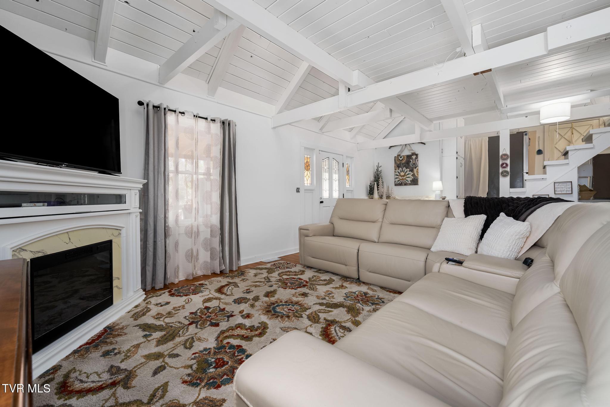 101 Taylortown Road Johnson City, TN 37601 - Photo 10 of 60 101 Taylortown Road (45 of 69)