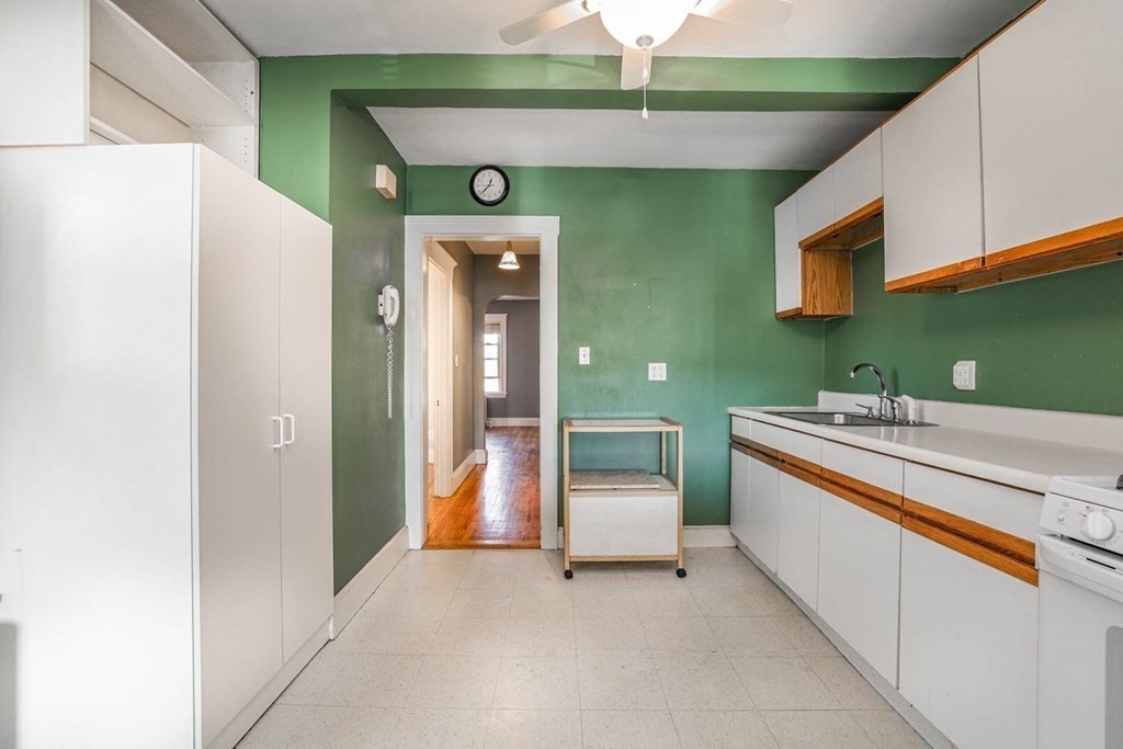 554 Lagrange Street Boston, MA 02132 - Photo 26 of 39 Gallery Image 26