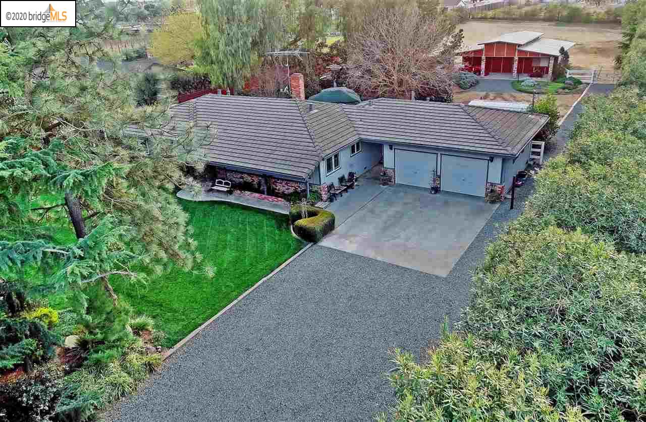 3191 Doyle Road Oakley, CA 94561 - Photo 1 of 31