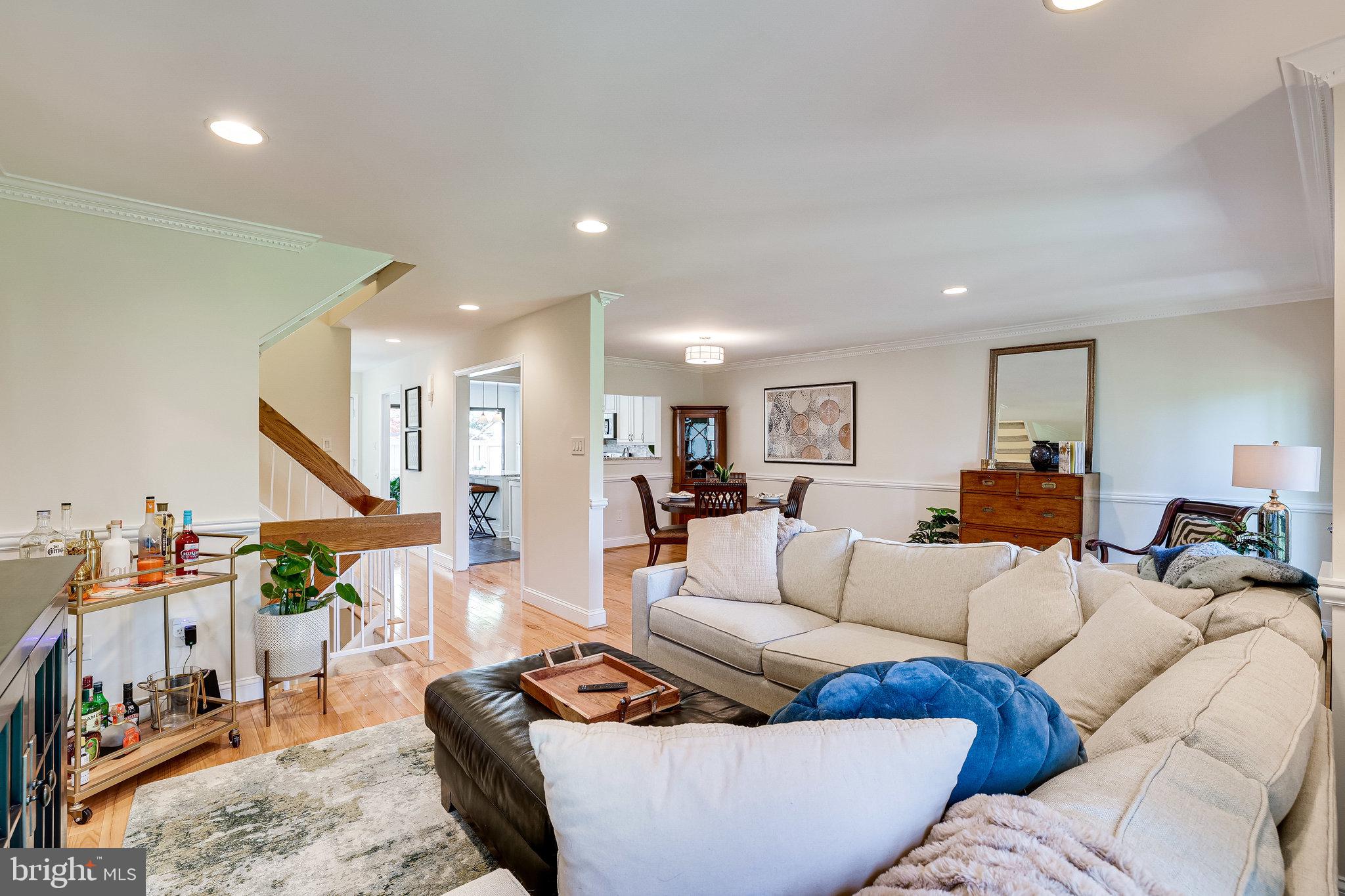 11716 Newbridge Court Reston, VA 20191 - Photo 27 of 79 Open concept for easy living...