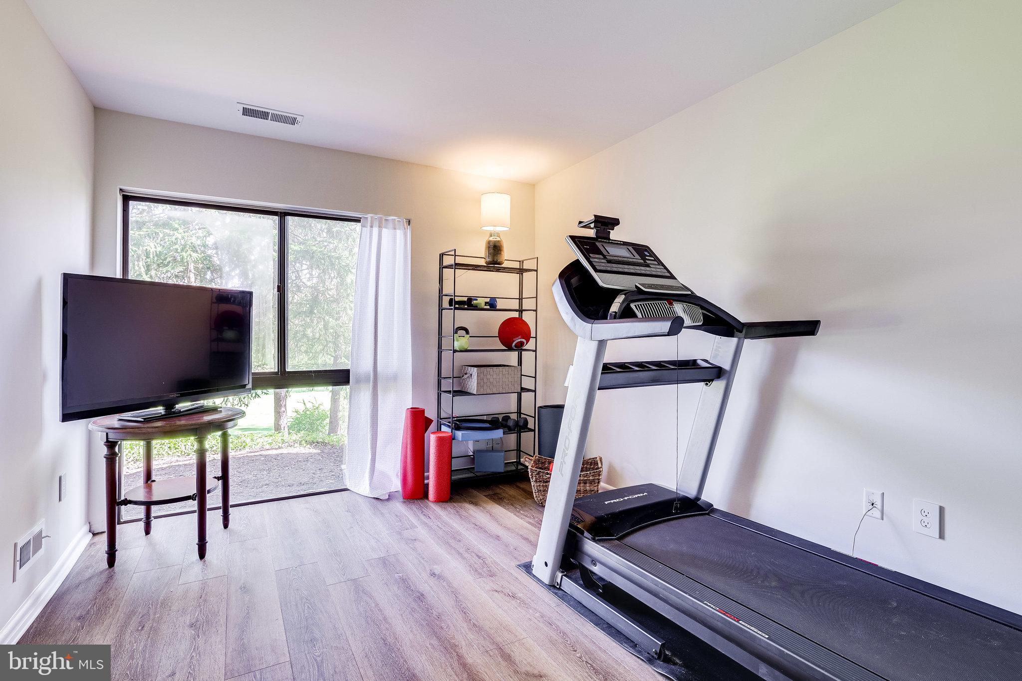 11716 Newbridge Court Reston, VA 20191 - Photo 66 of 79 Lowel Level 4th bedroom, exercise room, or office