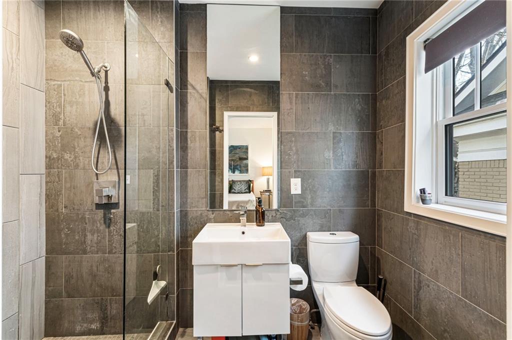 212 Geneva Street Decatur, GA 30030 - Photo 19 of 34