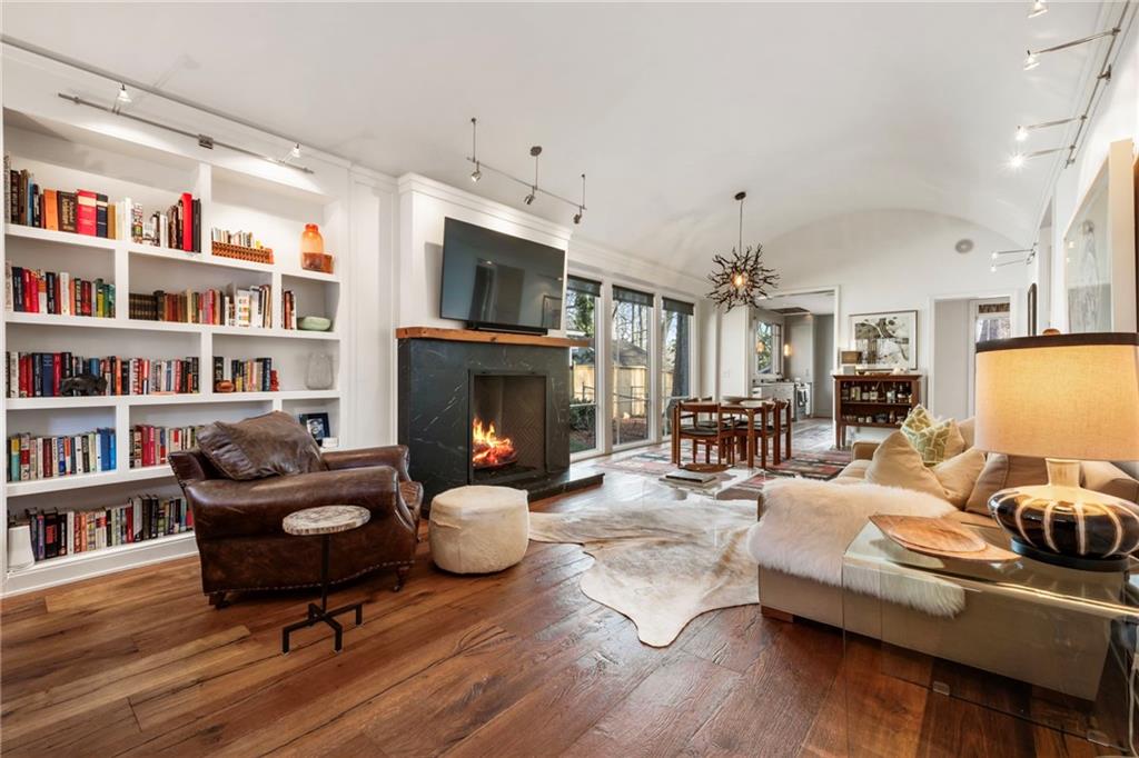 212 Geneva Street Decatur, GA 30030 - Photo 3 of 34