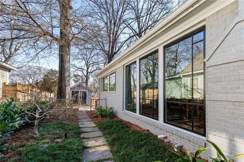 212 Geneva Street Decatur, GA 30030 - Photo 32 of 34