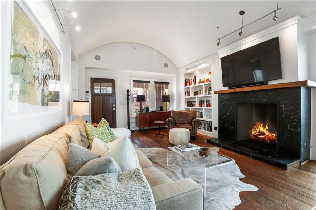 212 Geneva Street Decatur, GA 30030 - Photo 5 of 34