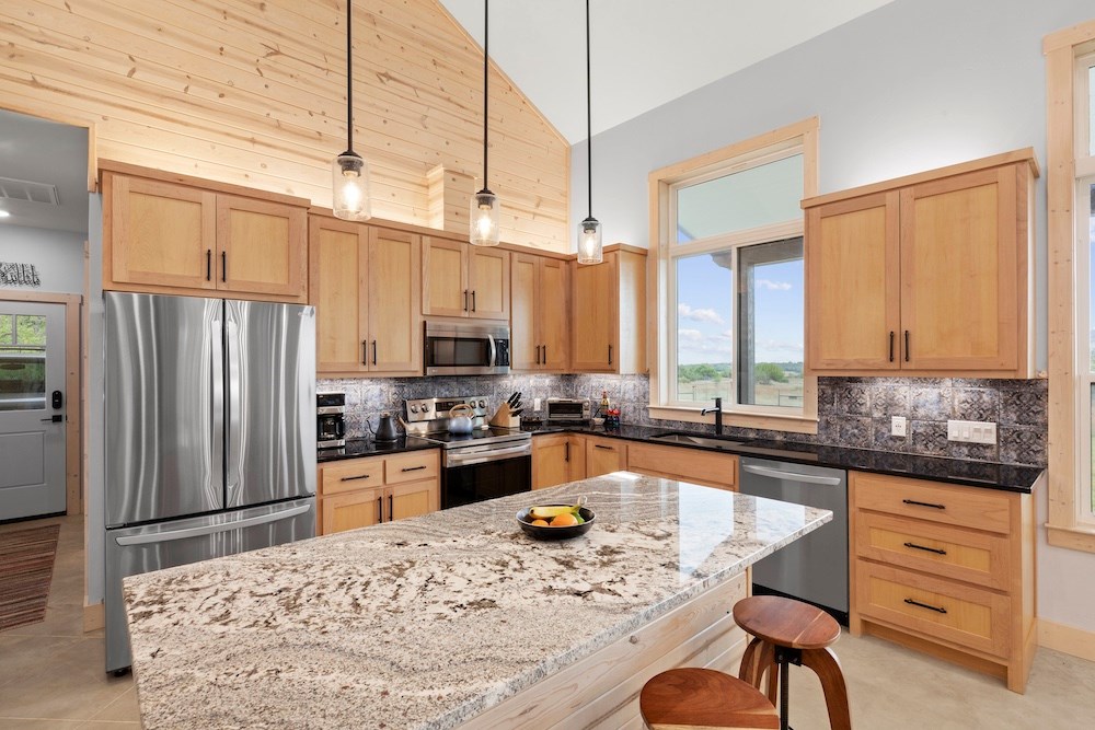 572 Hartmann Ranch Way Fredericksburg, TX 78624 - Photo 13 of 30