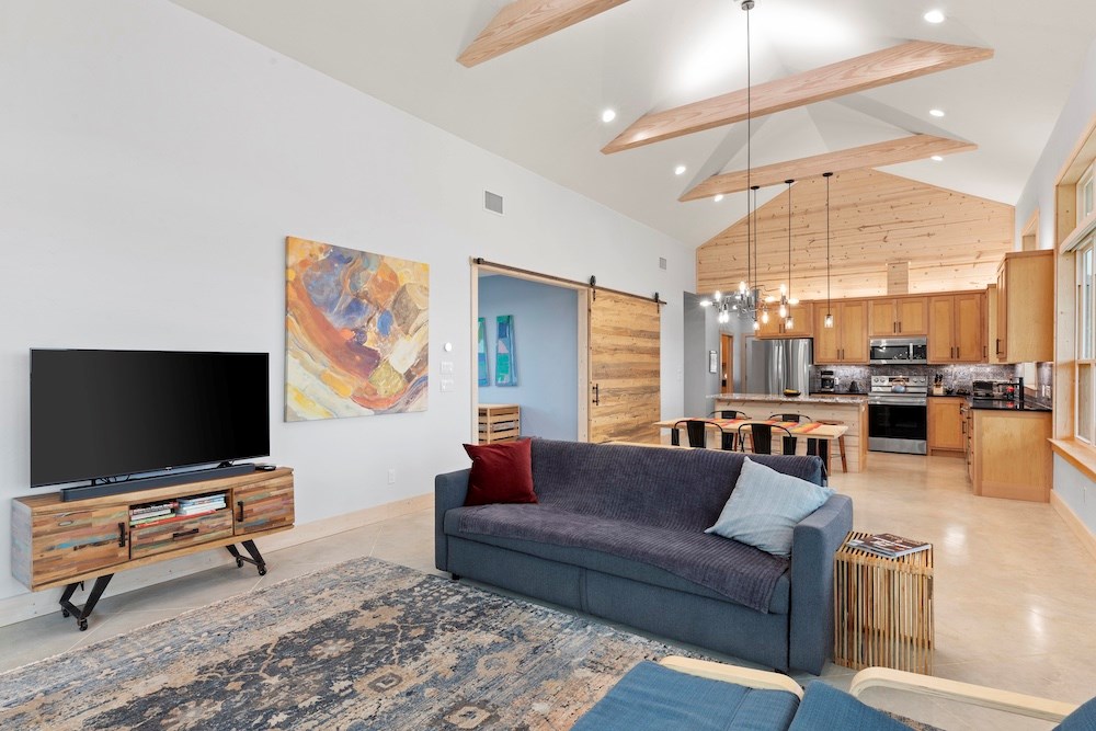 572 Hartmann Ranch Way Fredericksburg, TX 78624 - Photo 10 of 30