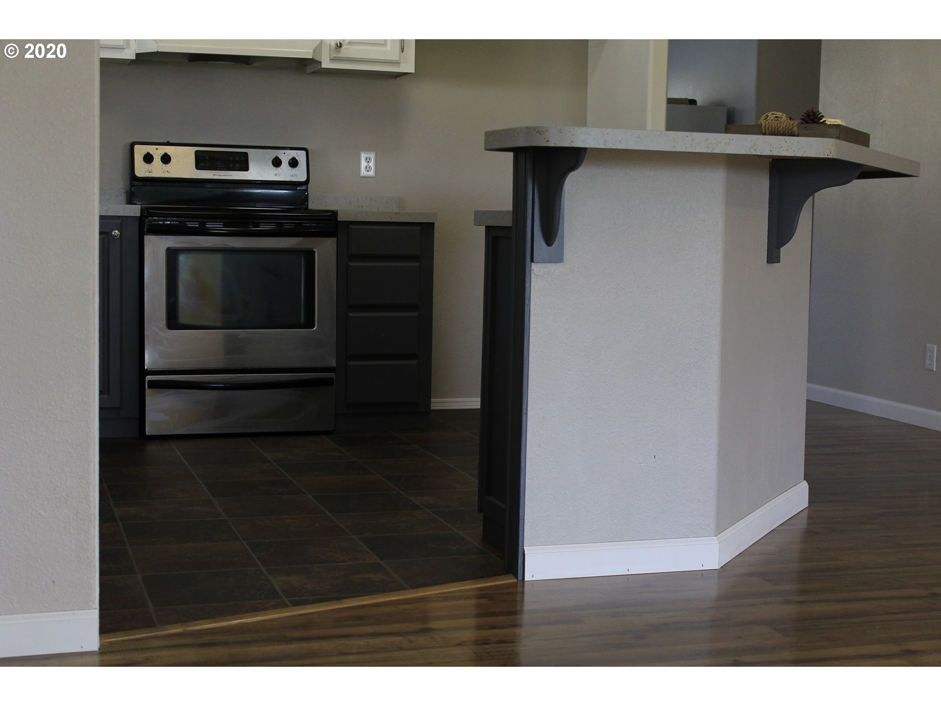 522 23rd Street Myrtle Point, OR 97458 - Photo 5 of 22 Gallery Image 5