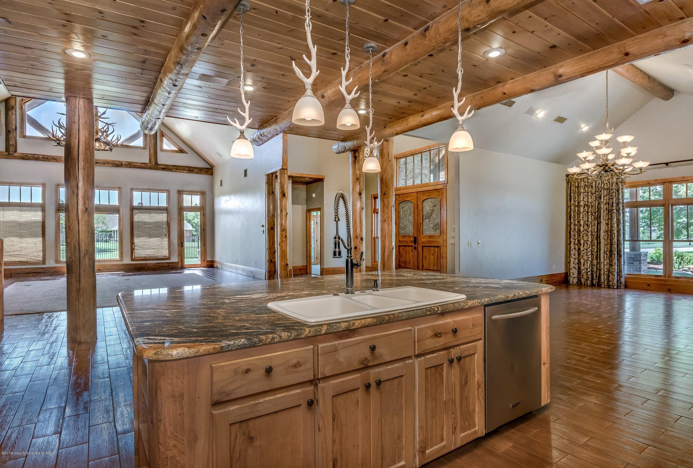 7800 Bayswater Road Amarillo, TX 79119 - Photo 11 of 34 Kitchen